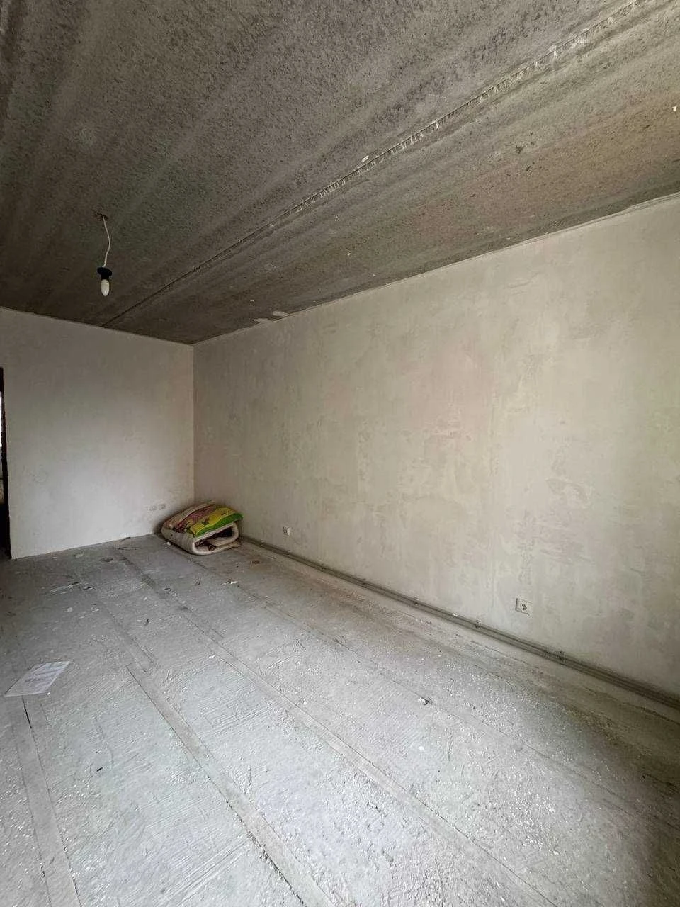 3-room apartment with two balconies and a boiler