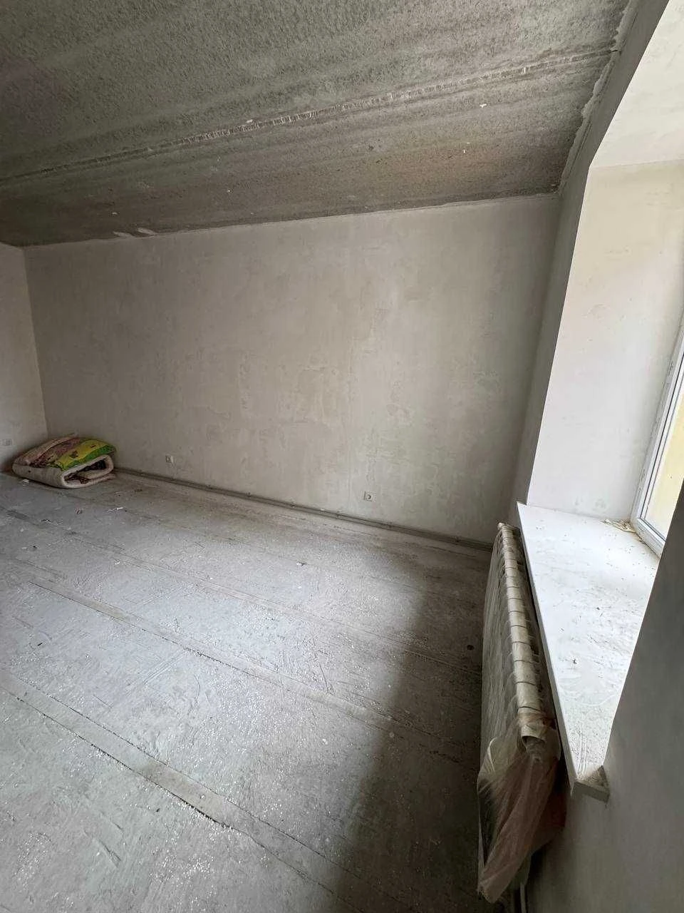 3-room apartment with two balconies and a boiler