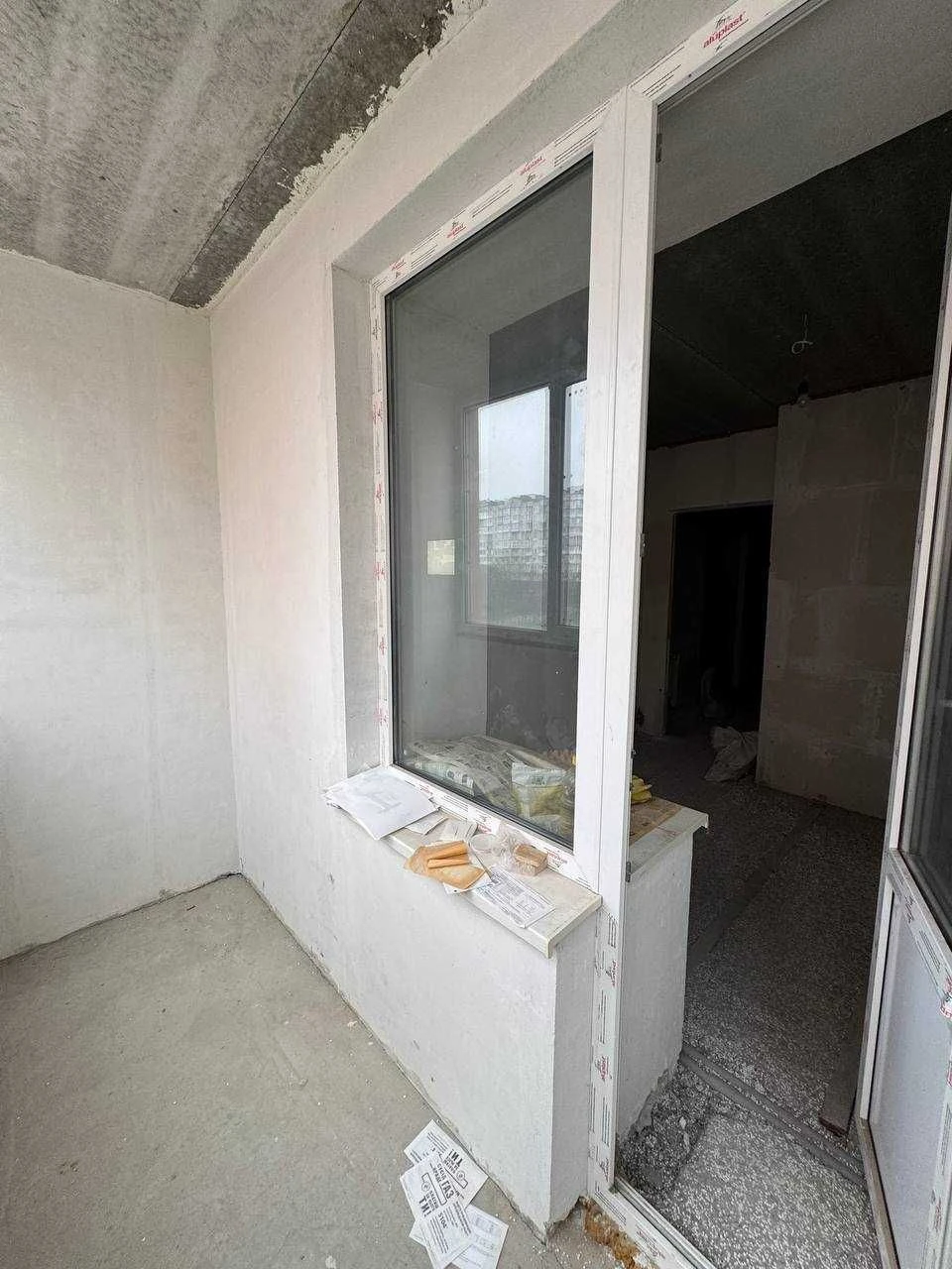3-room apartment with two balconies and a boiler