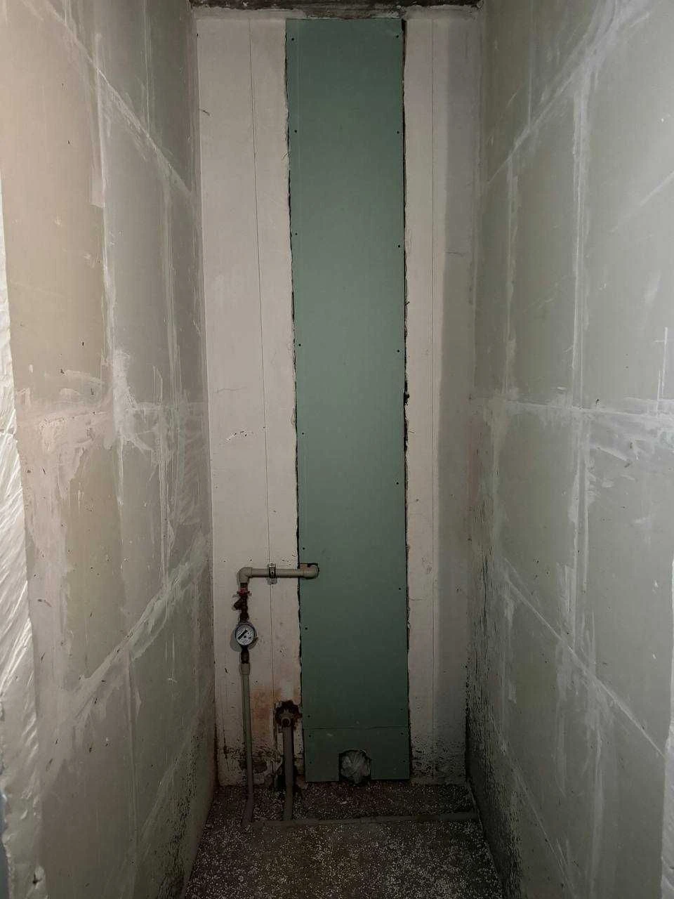 3-room apartment with two balconies and a boiler