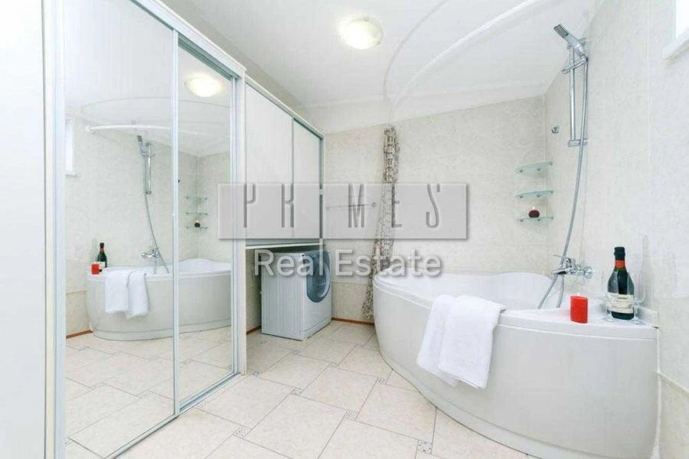 Продаж 4к квартири з ремонтом, вул. Євгена Чикаленка, 19а, Ц