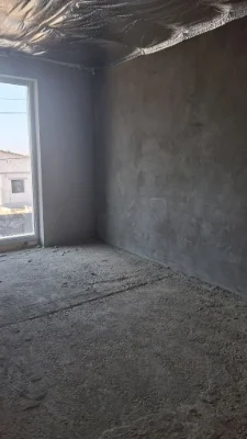 For sale townhouse under renovation in a good location