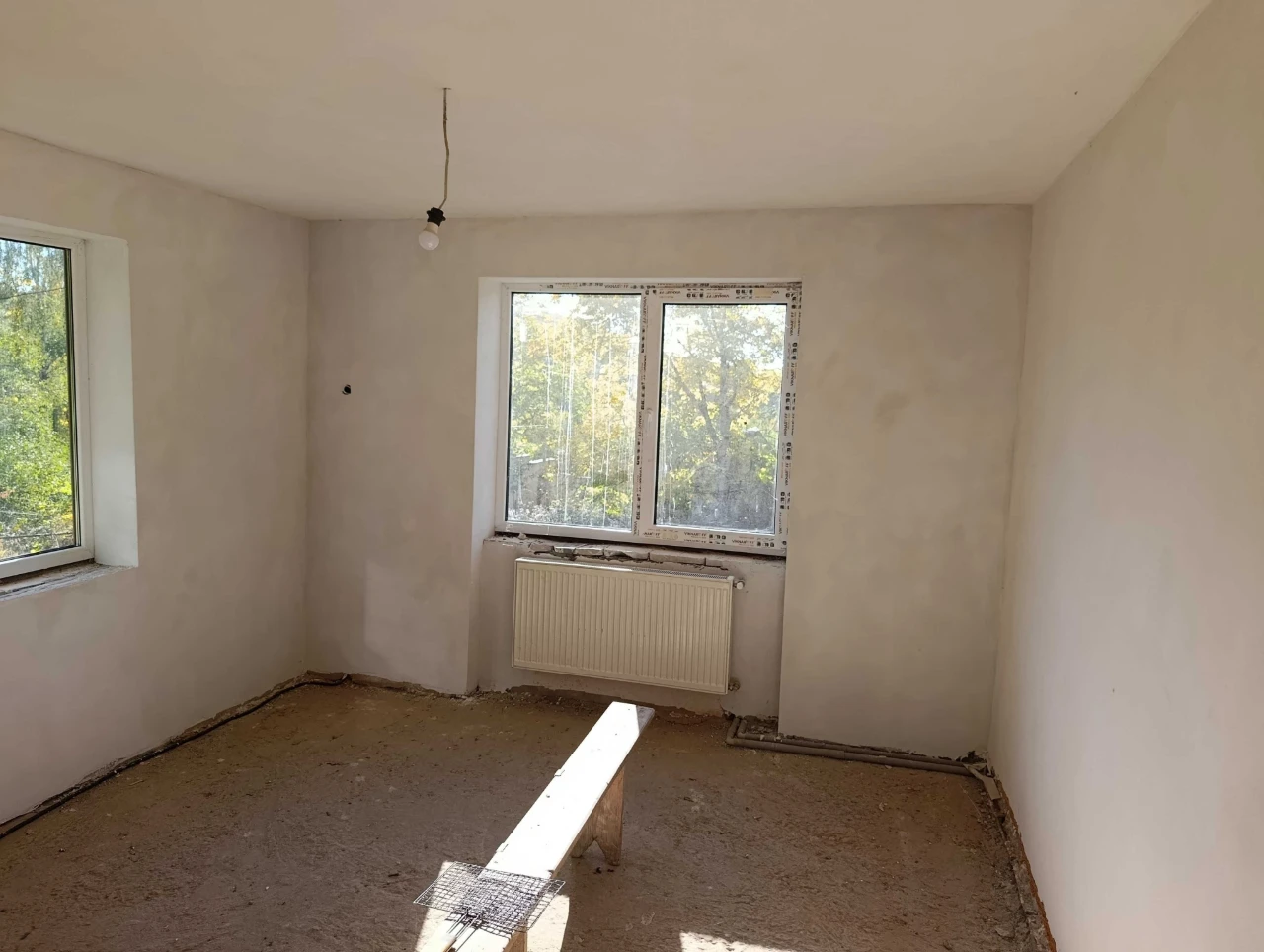 Sale of a country house 165 sq.m. with a plot of 6.5 acres in