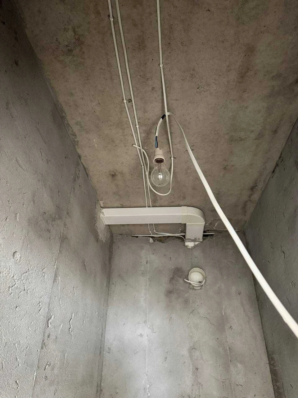 For Sale 2-room apartment in a new building Exhibition