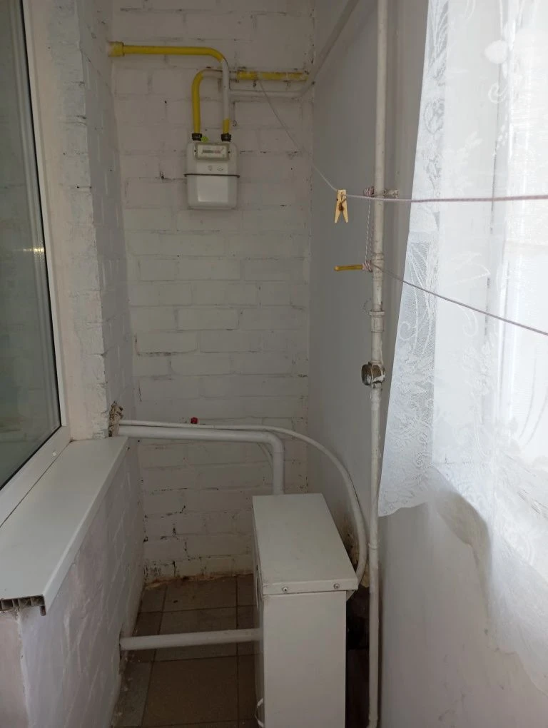 Selling a 2-room apartment in the village of Chorniavka. Owner.