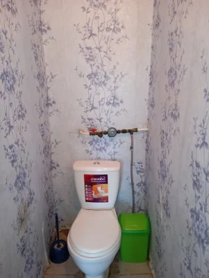 Selling a 2-room apartment in the village of Chorniavka. Owner.
