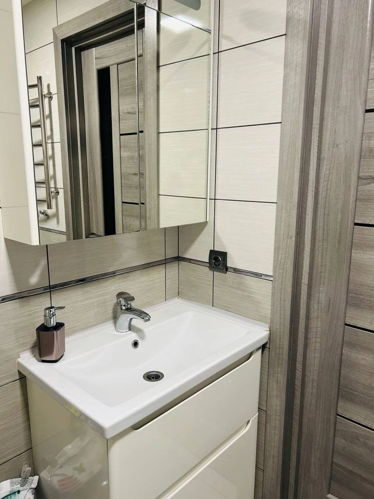 For sale TWO-ROOM apartment with completely new renovation, area