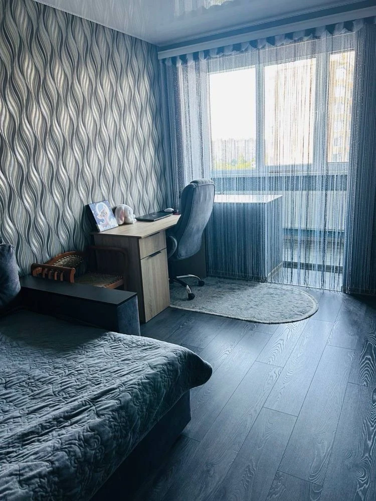 For sale TWO-ROOM apartment with completely new renovation, area