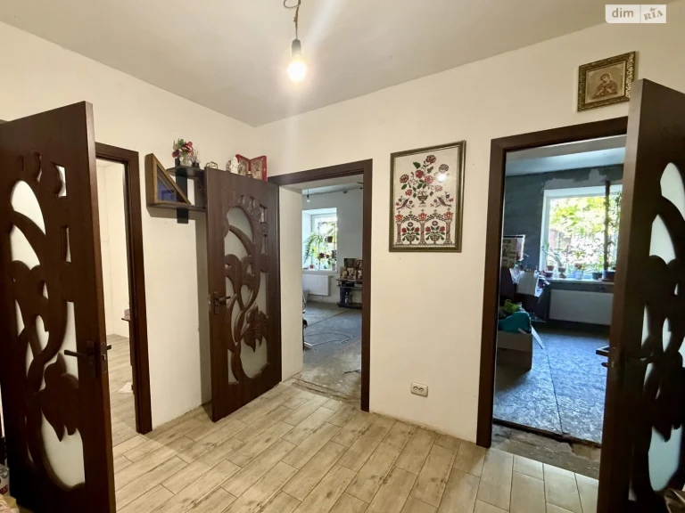 Apartment for Sale – Zazvyskyi