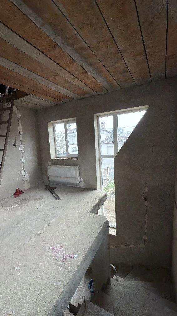 Продається будинок ( р-н Роша, Марморозька-Сторожинецька) з
