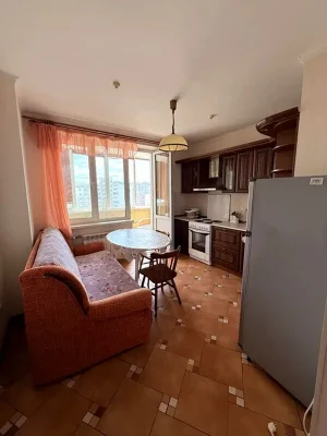 For rent, one-bedroom apartment (54 sq m) in Kyiv, Darnysh district