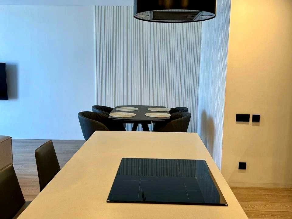 Apartment. Kyiv, Rostislavska St.