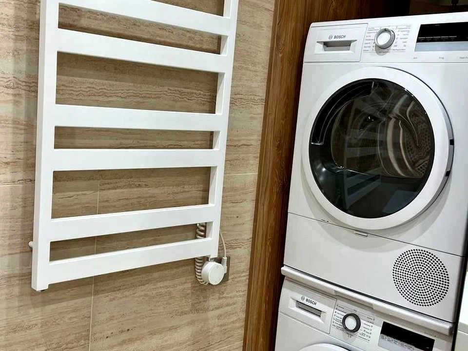 Apartment. Kyiv, Rostislavska St.