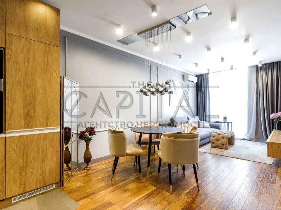 Apartment. Kyiv, Zarychna St.