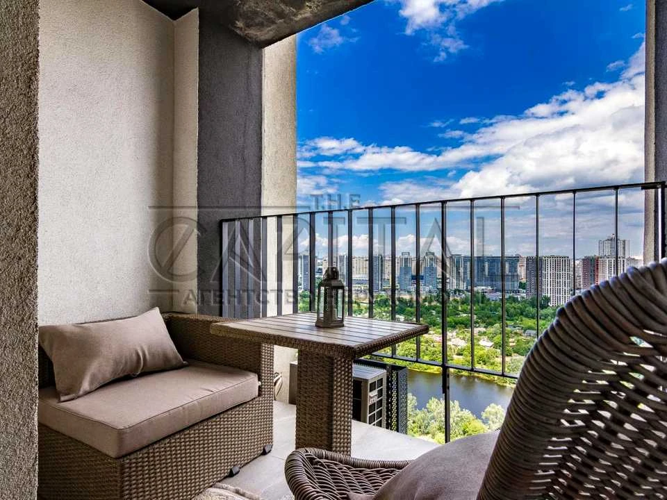 Apartment. Kyiv, Zarychna St.
