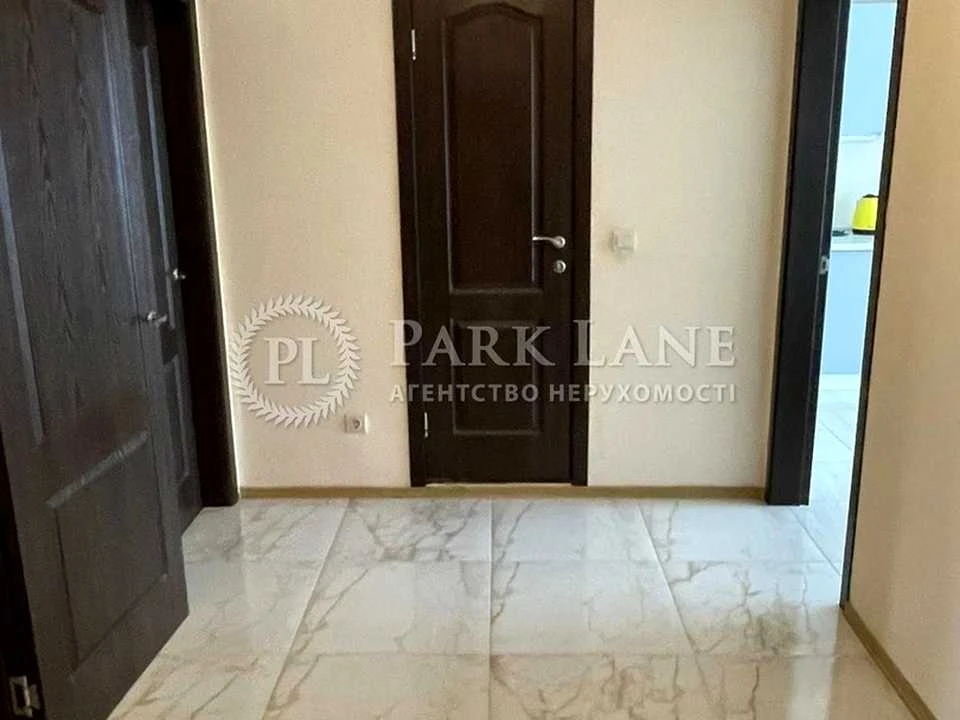 Apartment. Kyiv, Boris Hmyri Street