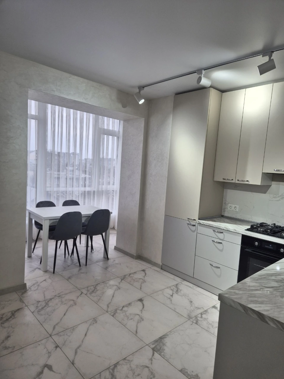 Apartment for sale FROM THE OWNER in a new building St. Mir