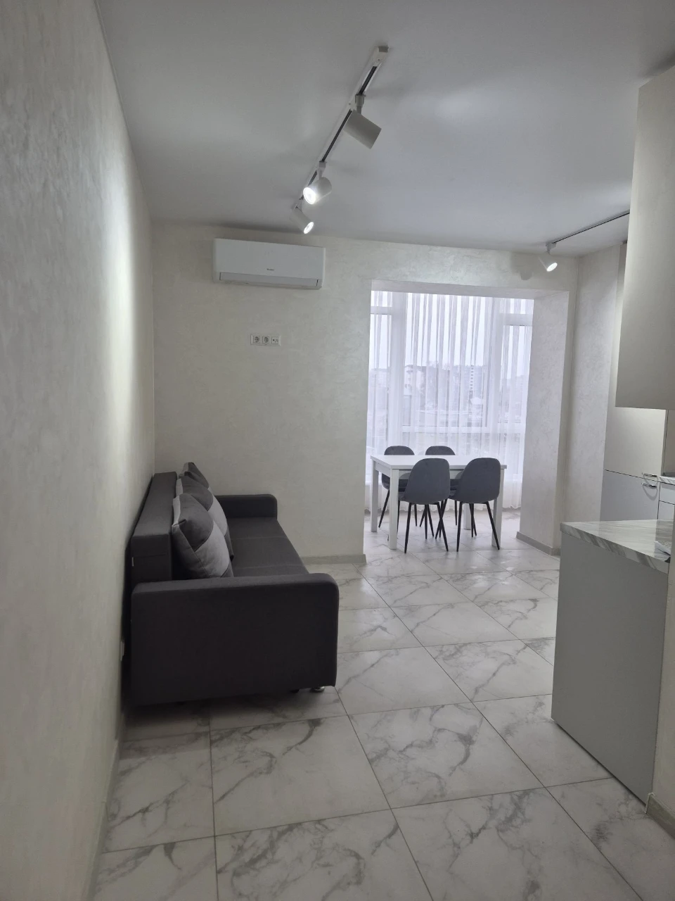 Apartment for sale FROM THE OWNER in a new building St. Mir