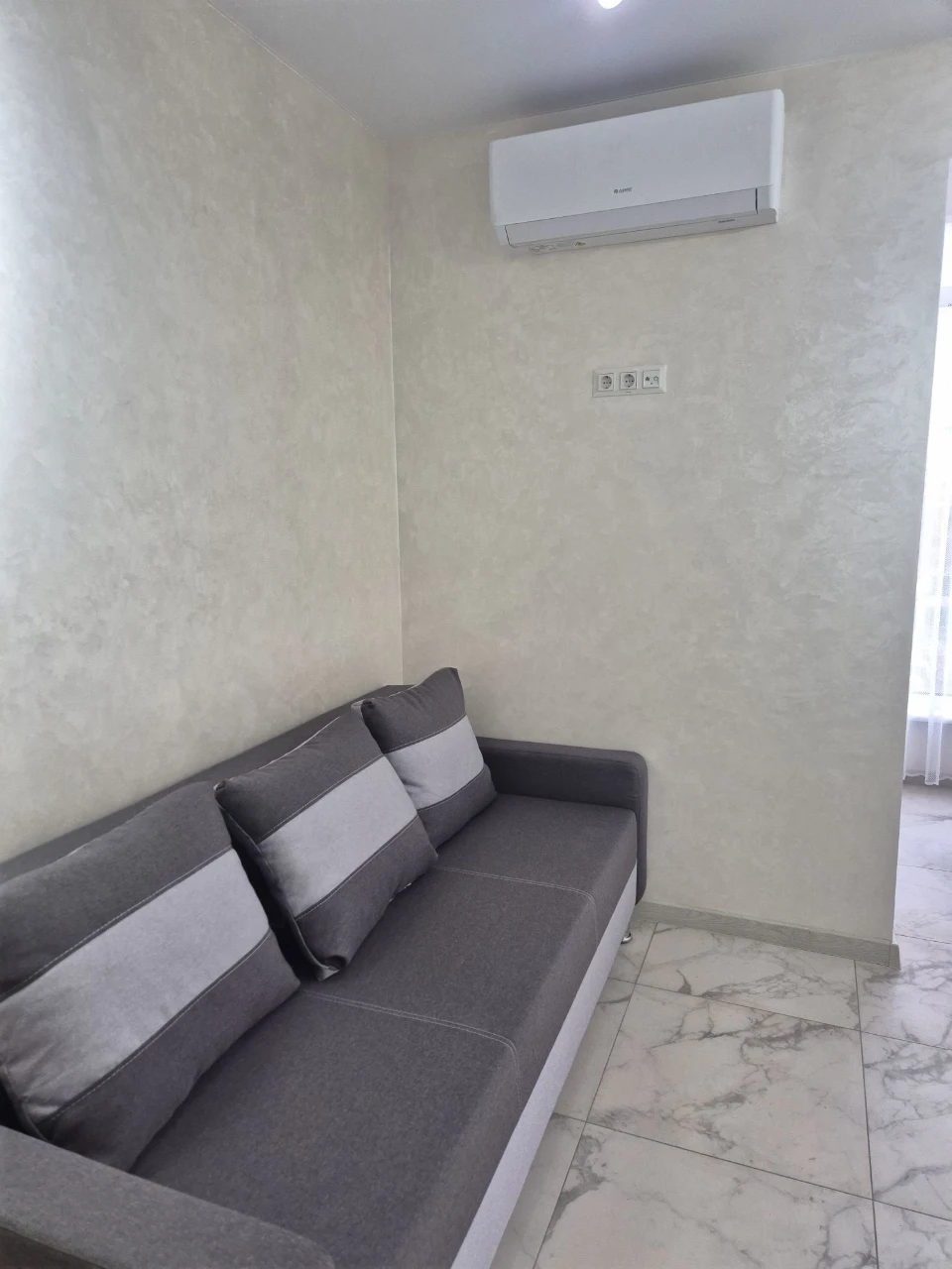Apartment for sale FROM THE OWNER in a new building St. Mir