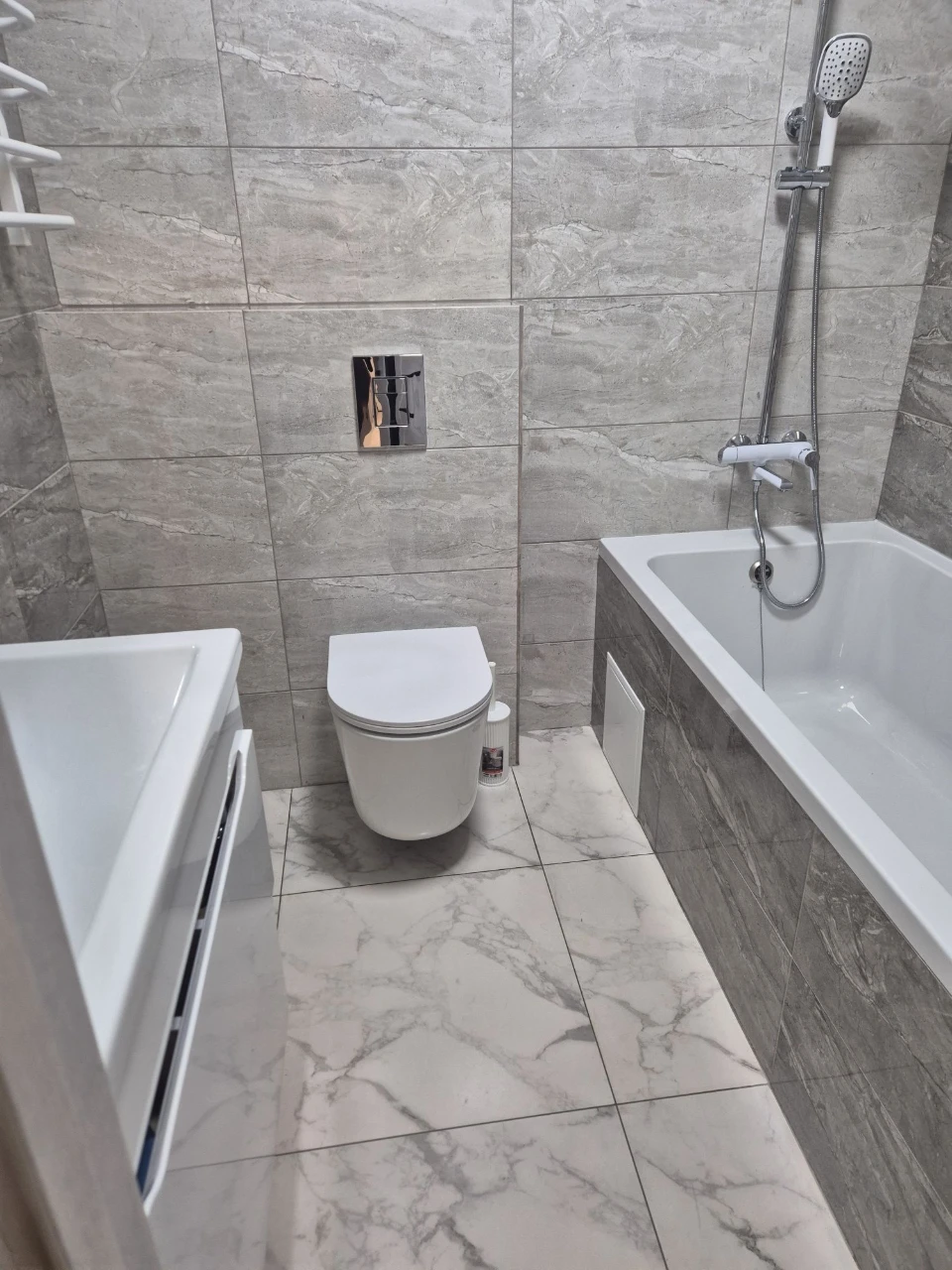 Apartment for sale FROM THE OWNER in a new building St. Mir