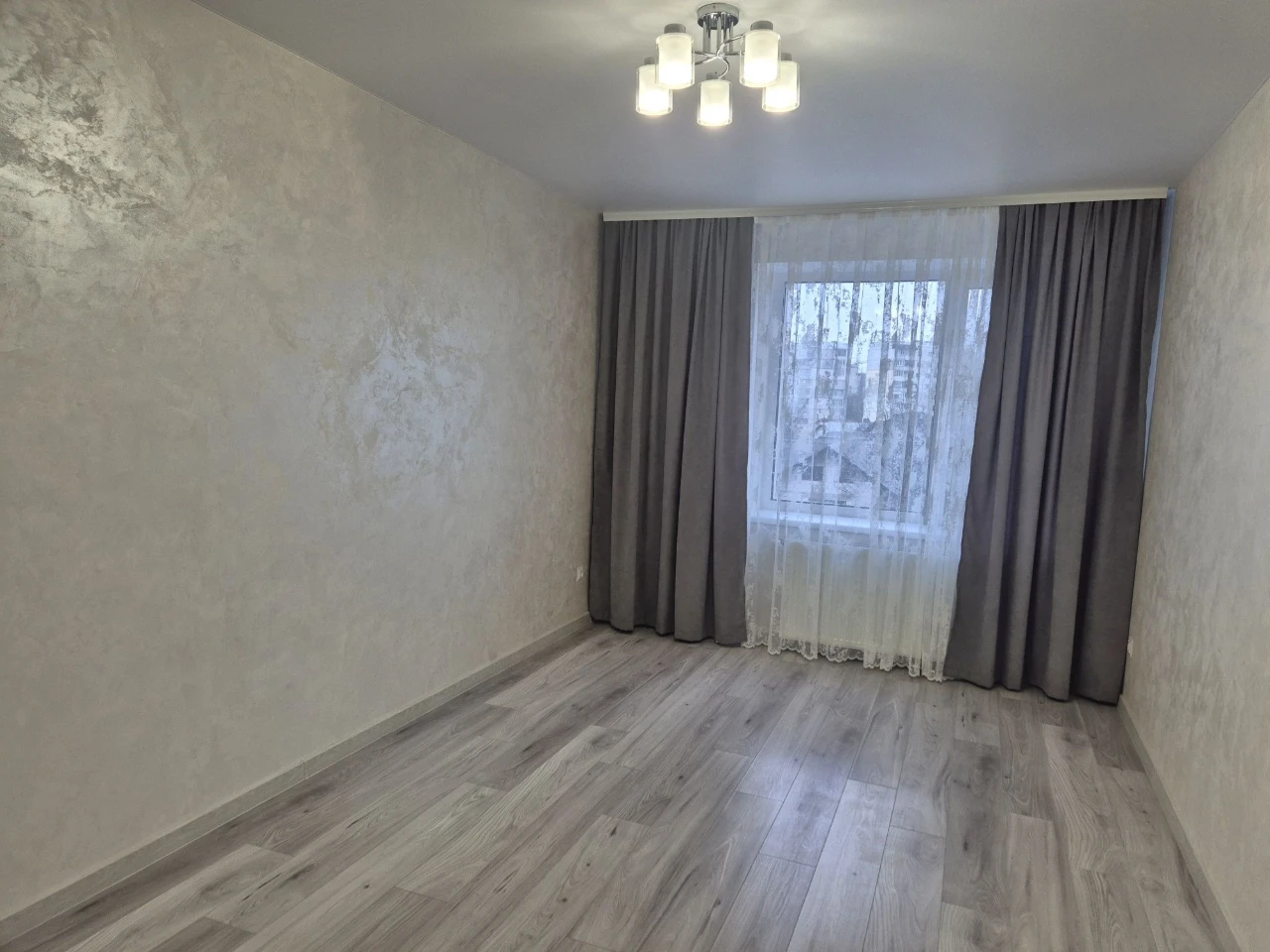 Apartment for sale FROM THE OWNER in a new building St. Mir