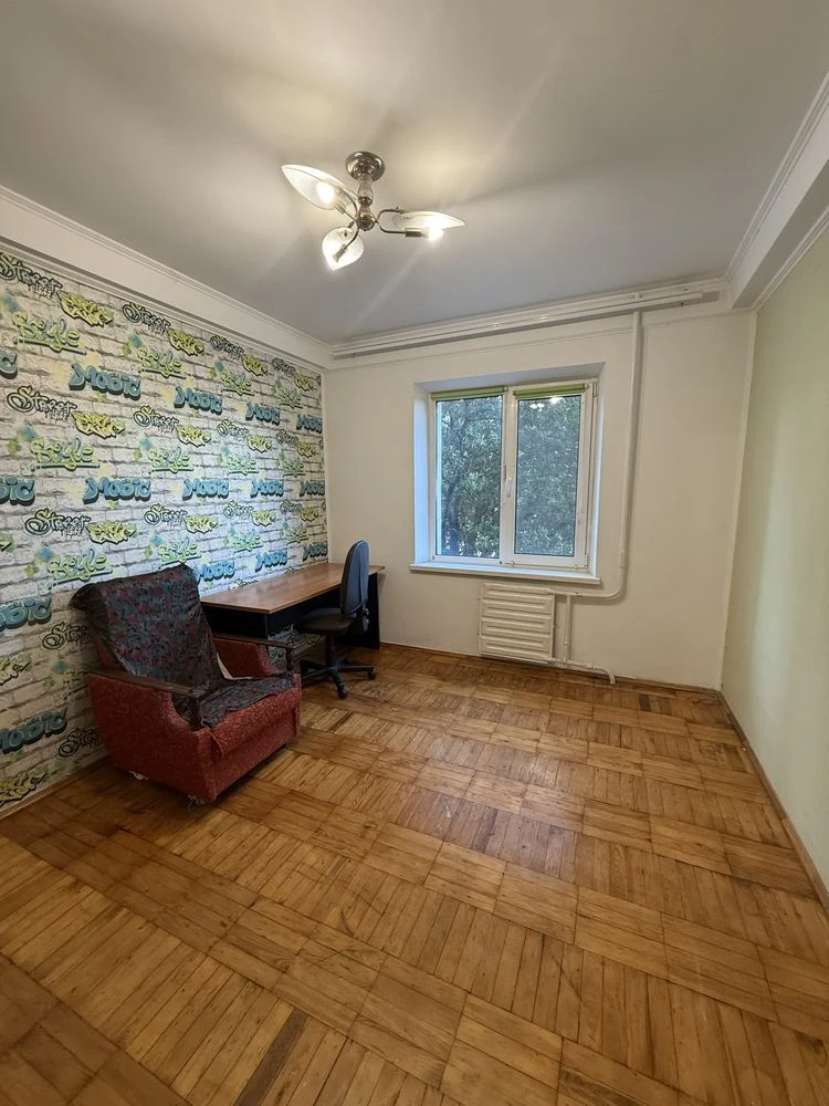 I will sell 2 sq.m. pr.Yubyleyny.Comfortable 3rd floor