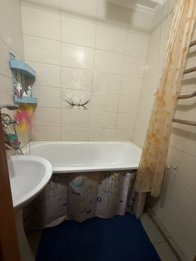 I will sell 2 sq.m. pr.Yubyleyny.Comfortable 3rd floor