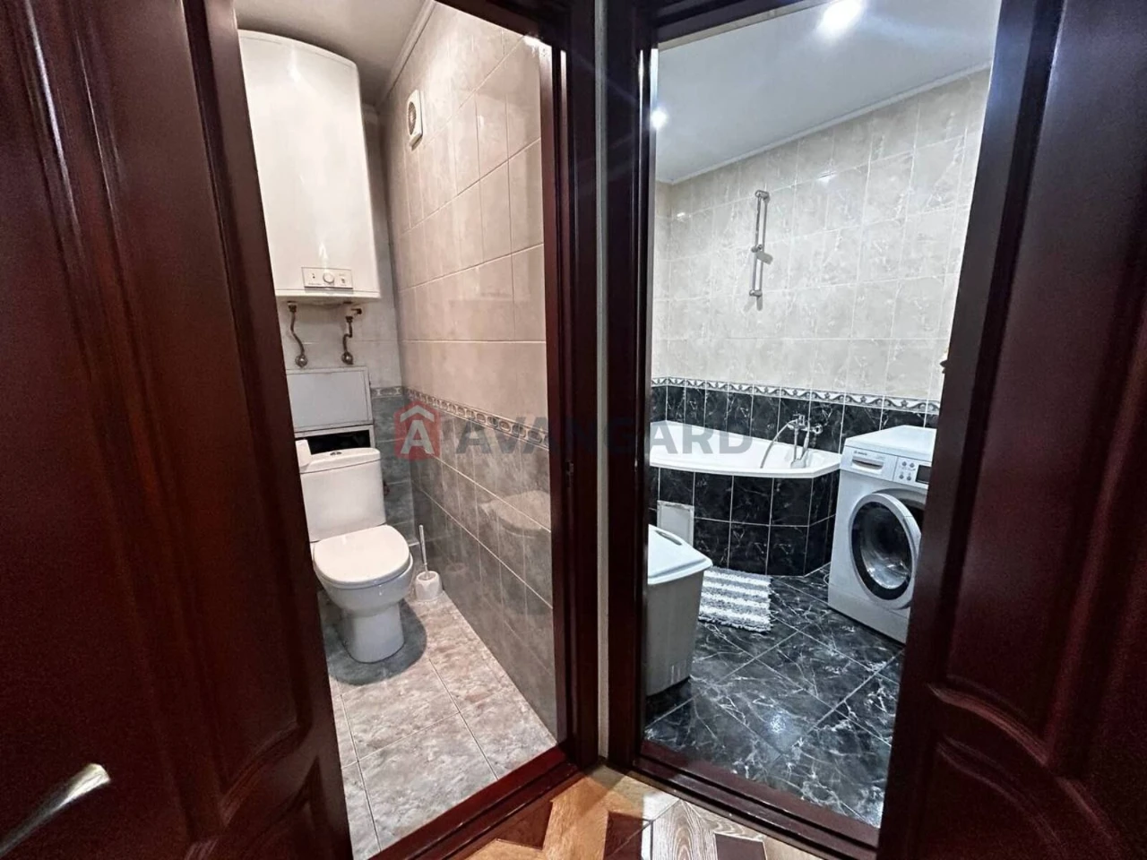 Продаж 4-кімнатної квартири | бульв. Центральний, 23
