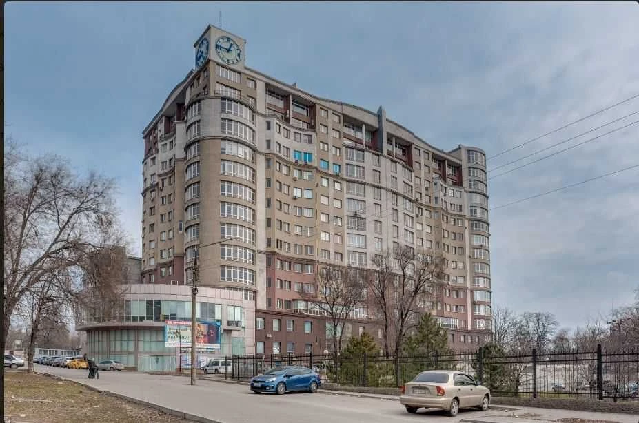 E-home! 3-room apartment in residential complex Lermontova 4/12