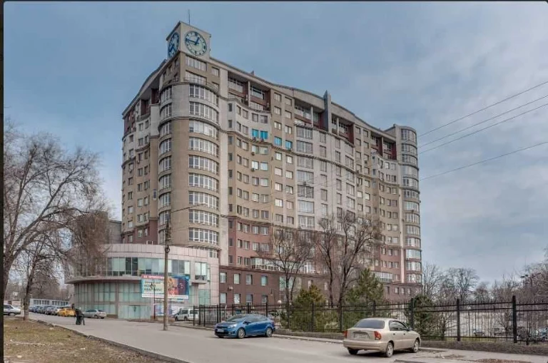 E-home! 3-room apartment in residential complex Lermontova 4/12