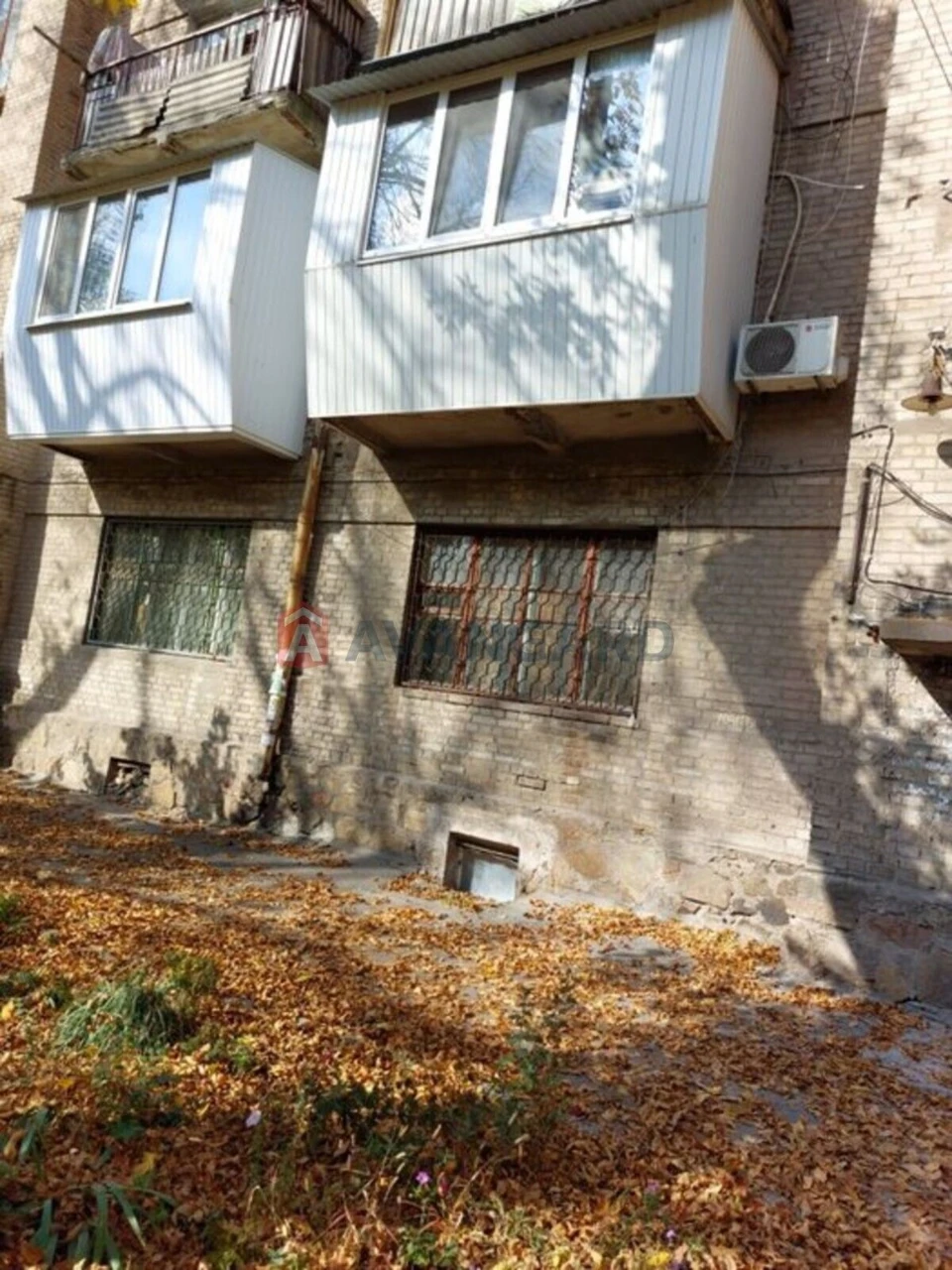 2-room apartment for sale. Universytetskaya 80.