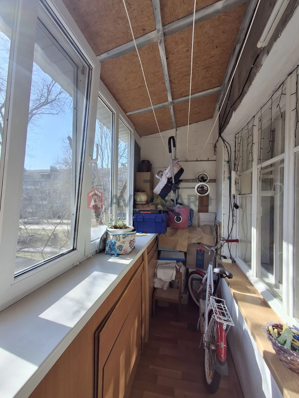 2-room apartment for sale. Universytetskaya 80.