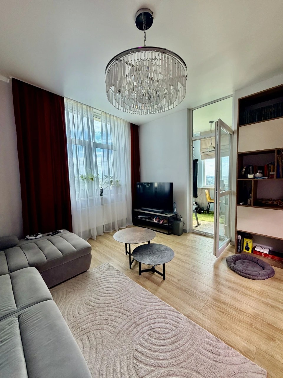 Продажа 2-комнатной квартиры 73.7 м.кв., проспект Тракторостроителей