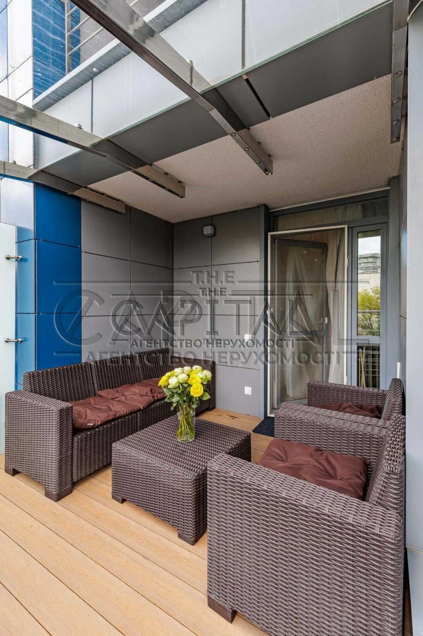Продажа квартиры с ремонтом ЖК Central Park 78м2 центр Печерск