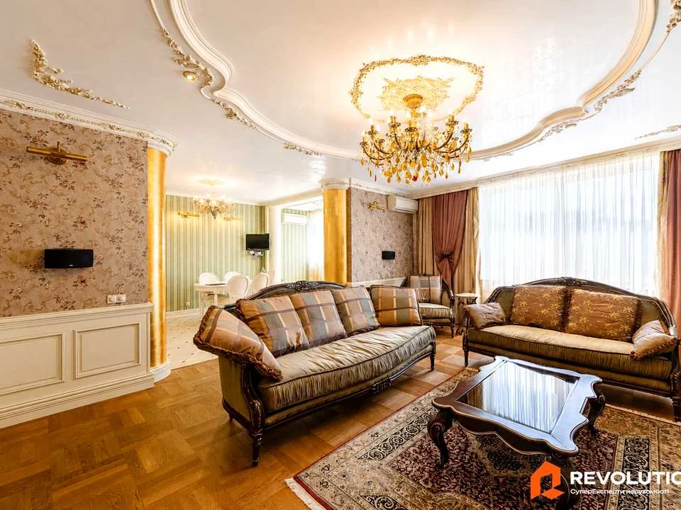 Квартира. Киев, Раиси Окипной ул.