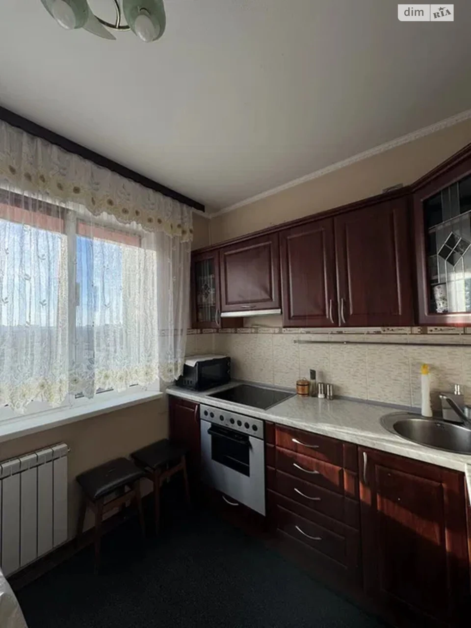 Продажа Квартиры в Райдужном Массиве