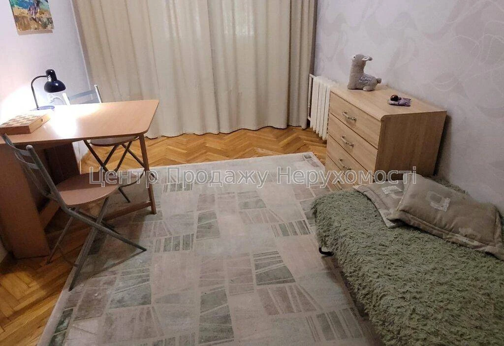 Продаж 2-кімн. квартири 50. 5 м², 1/9 эт, Київ – відмінне ро