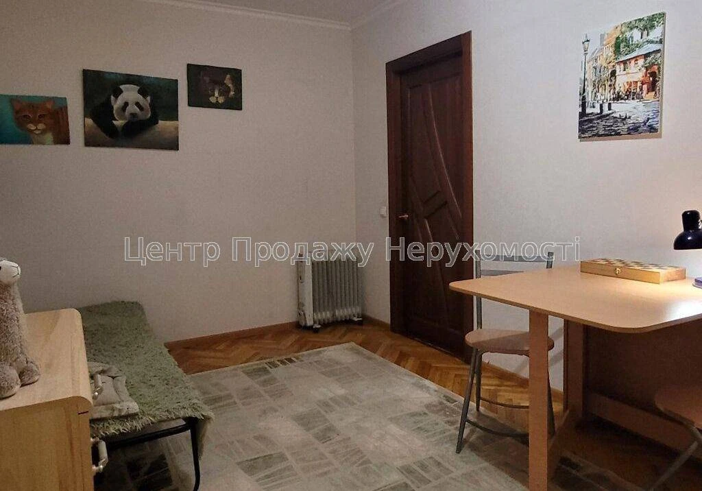 Продаж 2-кімн. квартири 50. 5 м², 1/9 эт, Київ – відмінне ро