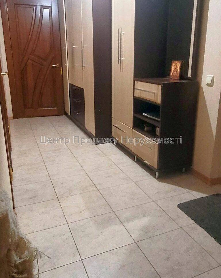Продаж 2-кімн. квартири 50. 5 м², 1/9 эт, Київ – відмінне ро