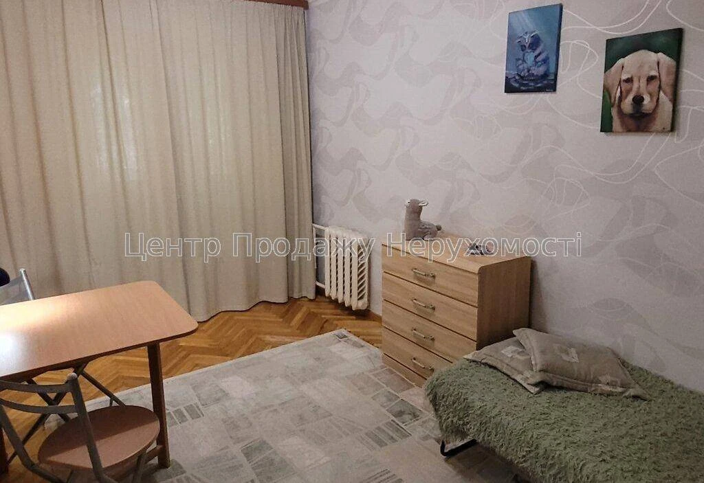 Продаж 2-кімн. квартири 50. 5 м², 1/9 эт, Київ – відмінне ро