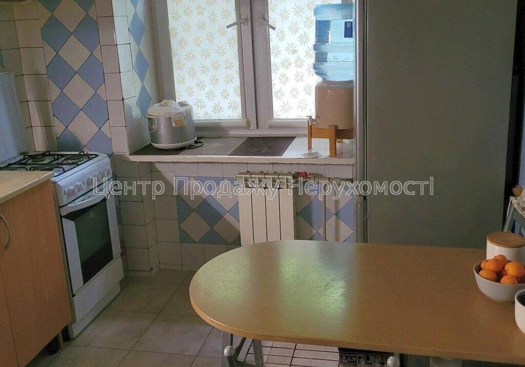 Продаж 2-кімн. квартири 50. 5 м², 1/9 эт, Київ – відмінне ро