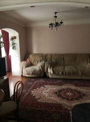 2 room apartment near metro station Holosiivsky Park Holosiivsky