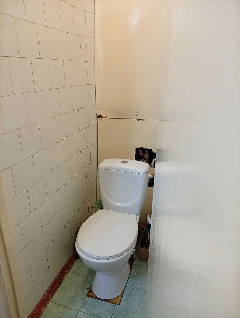 Продам 3к квартиру Гагарина/ Науки 99 . ТЦ NEO PLAZА (власни
