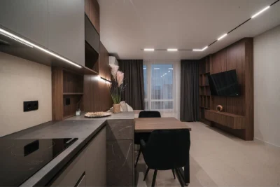 VIP продаж Manhattan Lite велика 2 кім квартиа біля Озера Фр