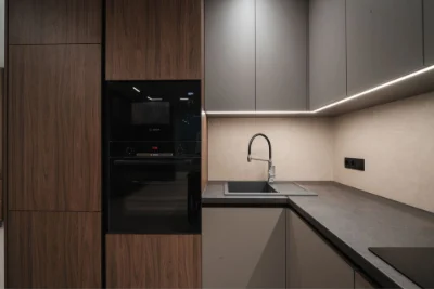 VIP продаж Manhattan Lite велика 2 кім квартиа біля Озера Фр