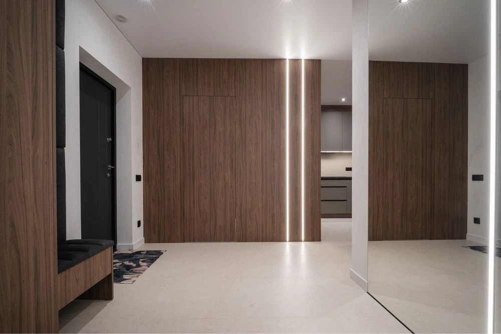 VIP продаж Manhattan Lite велика 2 кім квартиа біля Озера Фр
