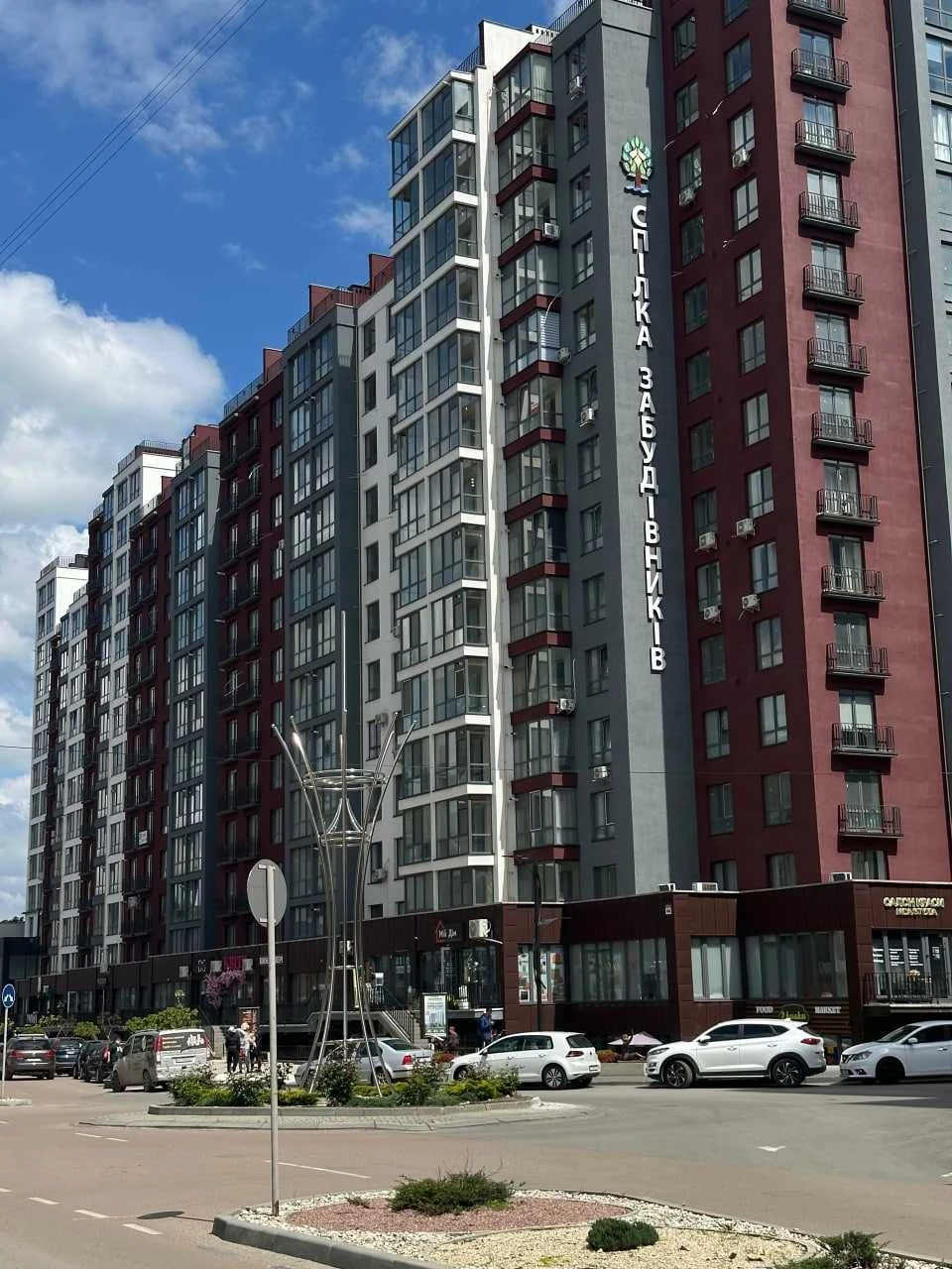 Продам однокомнатную квартиру в центре,Набережная-Княгинин-Гал