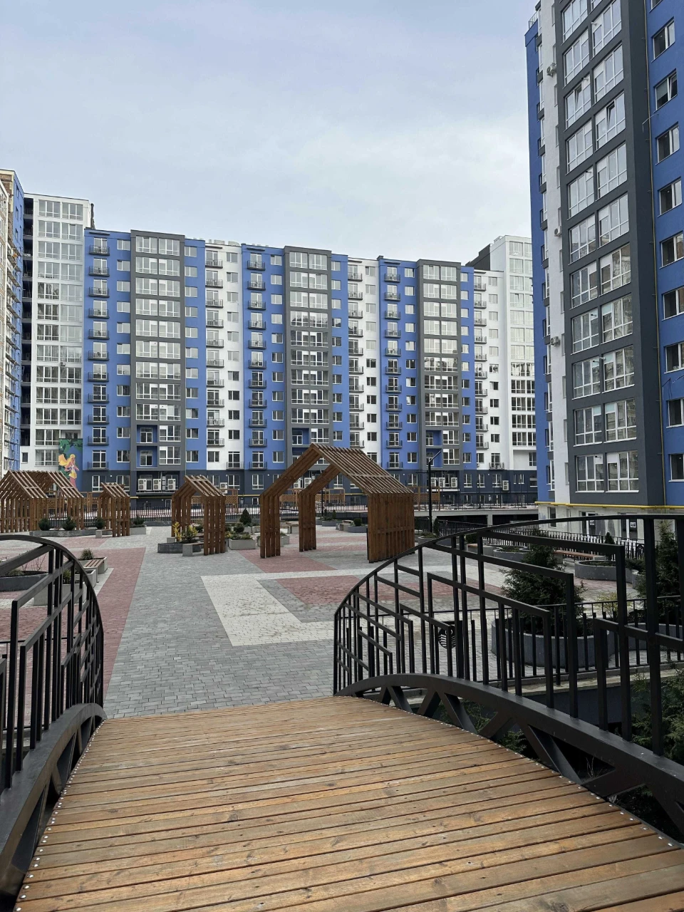 Продам однокомнатную квартиру в центре,Набережная-Княгинин-Гал