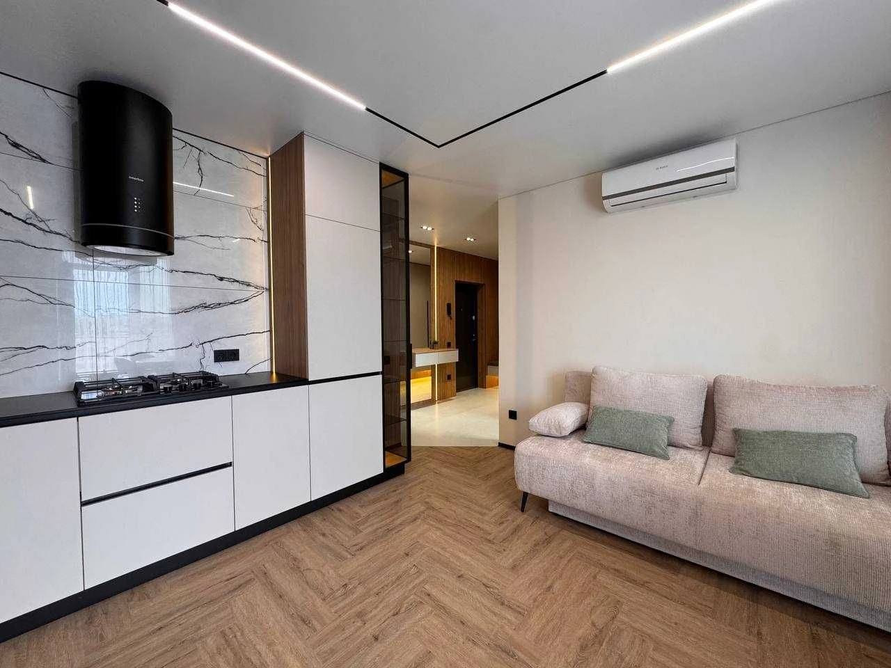 Продається простора 1кімнатна квартира /Family Plaza