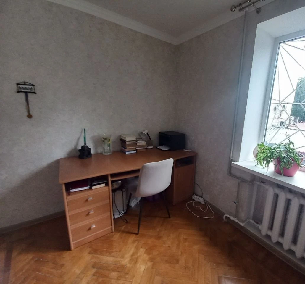 Срочная продажа 6ст.Большого Фонтана 2 этаж